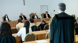 A hearing in the Vatican finance trial on May 20, 2022. / Credit: Vatican Media