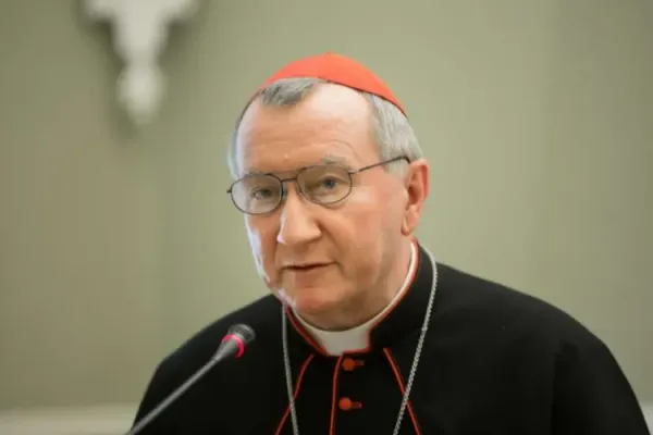 Secretary of State of the Holy See Cardinal Pietro Parolin during his official visit to Kiev, 2017./ Shutterstock.