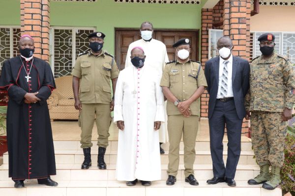 Police Boss in Uganda Sends Delegation to Apologize to Bishop Following Teargas Episode